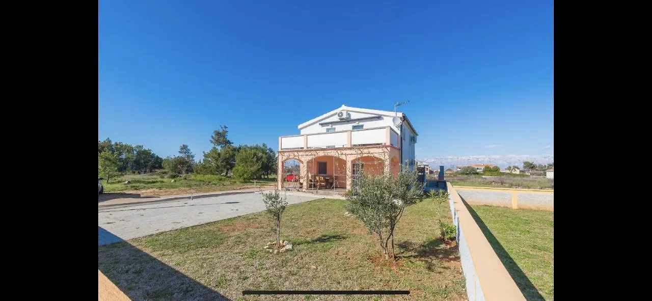Aurum Luxury Apartments Vir 0*,